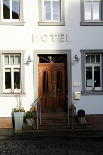 Zur Ewigen Lampe at Hemingway Trail