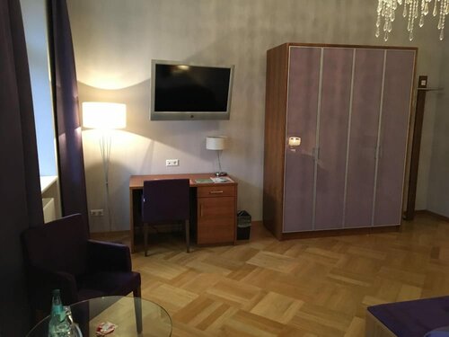 Hotel Schloss Rabenstein, Boek Hotel Chemnitz Saksen