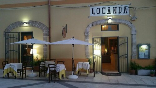 La Locanda al Castello, Забронировать Отель «постель и завтрак» Отели в центре Пульсано, в центре, Парковка