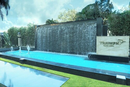 Triumph Plaza Hotel, Prenota Hotel Hotel a Cairo Governorate con pasti, Mezza/completa pensione