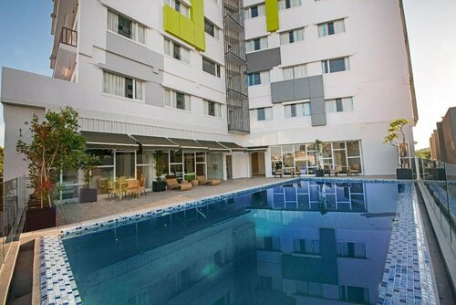 Whiz Prime Hotel Hasanuddin Makassar, Rezervasyon Otel Sulawesi otoparklı oteller, Otopark