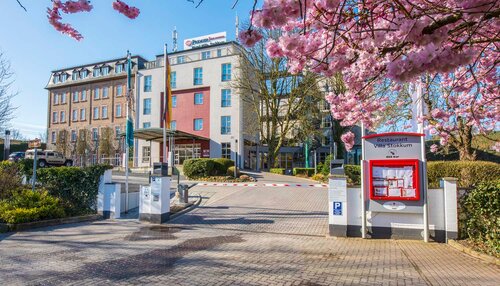 Best Western Premier Hotel Villa Stokkum, Забронировать Отель Отели Ханау 4 звезды, 4*