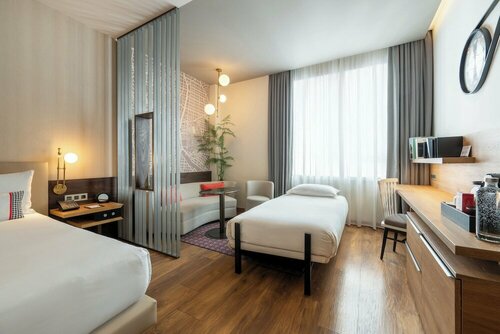 Отель Hyatt Centric Gran Via Madrid, Забронировать Отель Отели Мадрида с завтраком, рядом с Кайша Форум, Завтраки