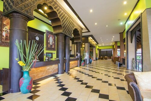 Phuphaya Resort Pattaya, Забронировать Курортный отель Южная Паттайя 