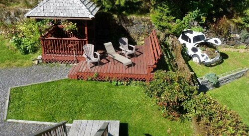 Cow Bay Pioneer Guesthouse, Book Hotel  