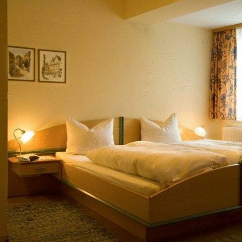 Gasthof Bauer, Book Hotel Lower Austria Hotels with a Parking, Parking