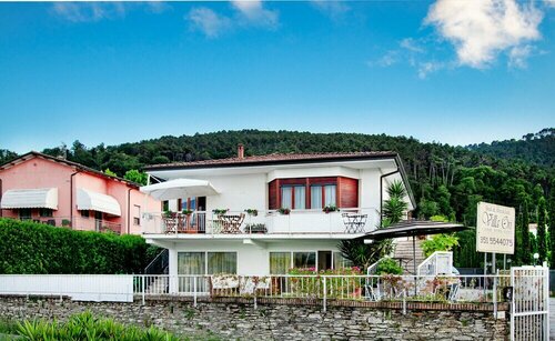Villa Ori B&B, Забронировать Отель «постель и завтрак» Отели Бокка-ди-Магра с завтраком, Завтраки
