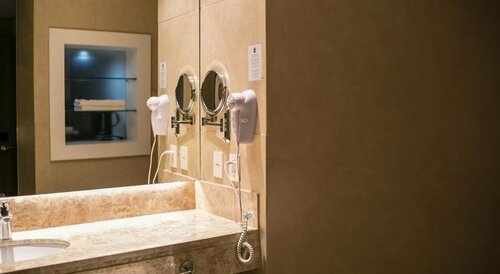 Rio Hotel by Bourbon Ciudad del Este, Varaa Hotelli Hotellit Alto Paraná pysäköinnillä, Pysäköinti