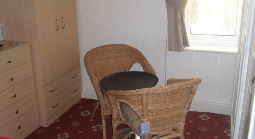 Stafford house, Rezervați Hotel Hoteluri de 3 stele în Merseyside, 3*