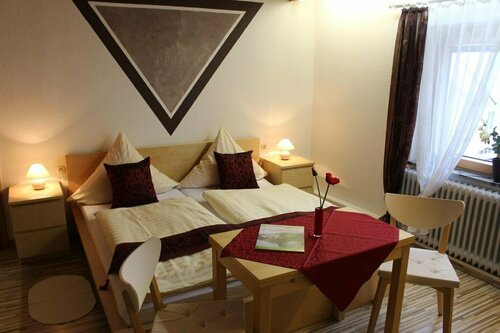 Gasthof zur Post, Забронировать Отель Отели Swabian Alps 3 звезды, 3*