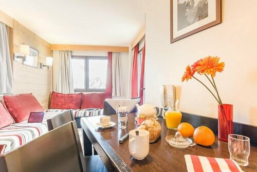Residences Quartier Falaise - maeva Home, Забронировать Отель СПА-отели Морзин, рядом с Горнолыжный подъемник Брошо (верхняя станция), SPA-услуги