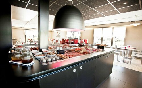 Hotel Campanile Grasse - Chateauneuf, Book Hotel Hoteller i Rhône-Alps med parkering, Parkering