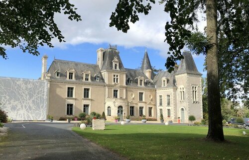 Château De La Barbinière · Hotel De Charme & Restaurants