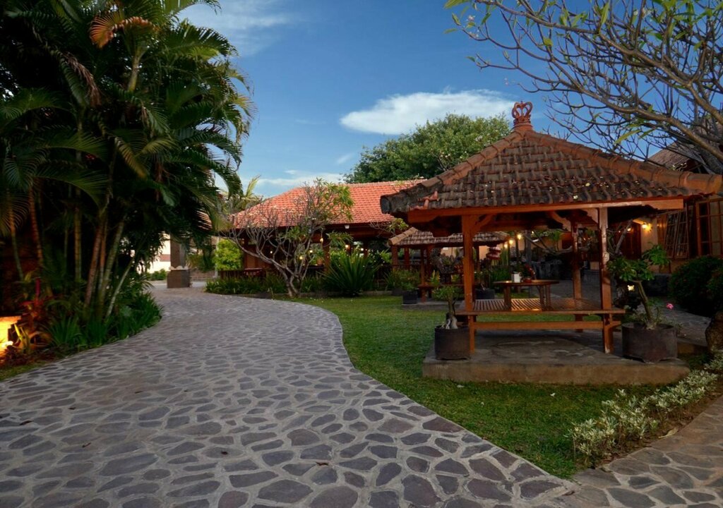 Banyu Alit Spa & Resort - Lovina