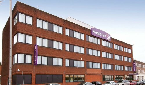 Premier Inn London Hanger Lane, Book Hotel Ealing Middlesex