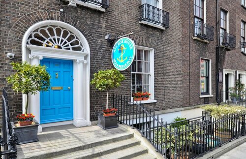Anchor House Dublin, Забронировать Гостевой дом Отели Дублина с парковкой, рядом с Stephen's Green Shopping Centre, Парковка