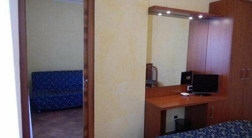 Albergo Dei Leoni, Prenota Hotel Hotel a Lazio con parcheggio, Parcheggio