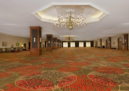 Sheraton Dallas Hotel, Забронировать Отель Даллас Dallas - Fort Worth Metropolitan Area, рядом с Аквариум Даллас-Ворлд