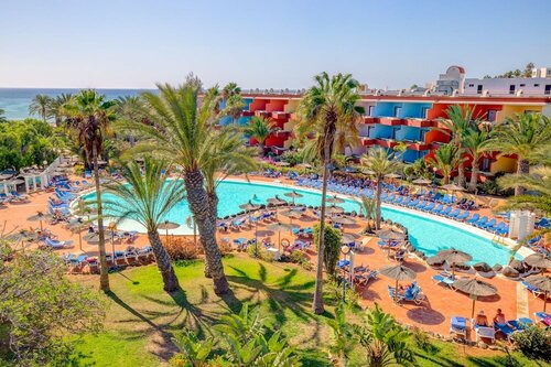 SBH Fuerteventura Playa, Забронировать Отель Коста-Кальма Фуэртевентура, рядом с Rio Calma Artificial Beach