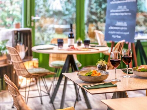 Mercure Niort Marais Poitevin, Забронировать Отель Ньор Deux-Sèvres