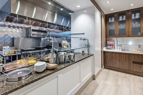 Hilton Garden Inn Minneapolis Airport Mall of America, Забронировать Отель Блумингтон штат Миннесота, рядом с Аквапарк Уотер-Парк-оф-Америка