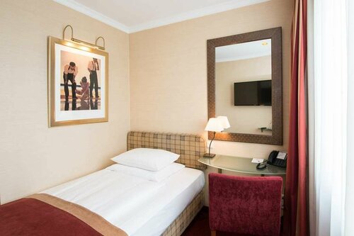 Best Western Plus Hotel St. Raphael, Забронировать Отель Бизнес-отели Гамбурга, рядом с Концертный зал Markthalle, 4* 5*