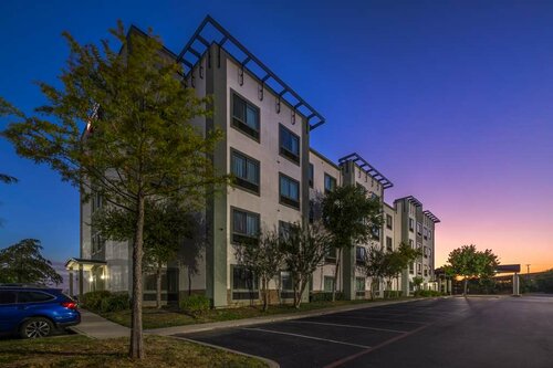 Best Western Plus Lackland Hotel & Suites, Rezervovat Hotel Bexar County hotely s bazénem, Bazén