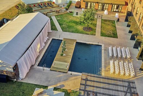 NYLO Las Colinas Hotel, Tapestry Collection by Hilton, Забронировать Отель Ирвинг Dallas - Fort Worth Metropolitan Area