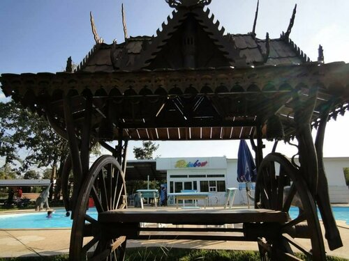Rainbow Resort, Book Ferieresort Hoteller i Phen med pool, Swimmingpool