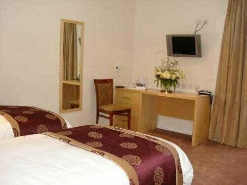 Cleddau Bridge Hotel, Boek Hotel Pembroke Dock 