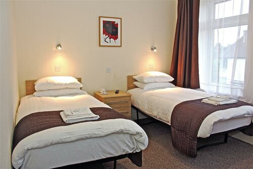 Central Hotel Golders Green, Забронировать Отель Отели Большого Лондона с парковкой, Парковка