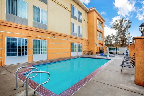 La Quinta by Wyndham Fowler, Réserver Hôtel Fowler Californie