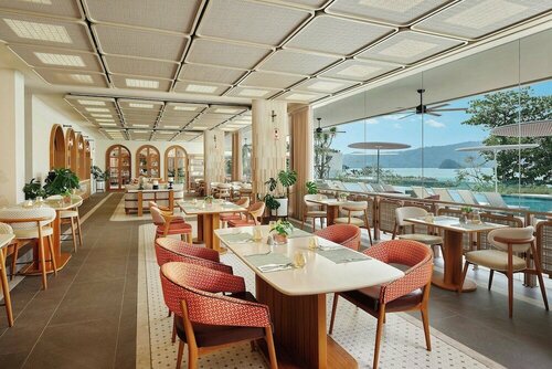 Veranda Resort Phuket, Autograph Collection, Забронировать Курортный отель Отели Панва с парковкой, Парковка