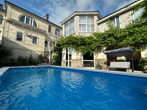 Гостевой дом  Come Inn на Кленовой