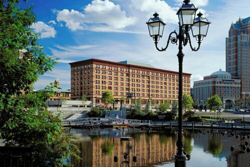 Courtyard by Marriott Providence Downtown, Забронировать Отель Провиденс 