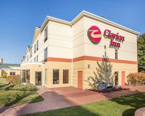 La Quinta Inn & Suites by Wyndham South Holland, Забронировать Отель Саут-Холланд Chicago South Suburbs