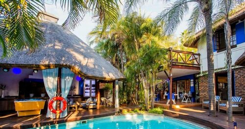 Villa Palmeira Petit Hotel, Забронировать Отель Отели Бела-Бела 3 звезды, 3*