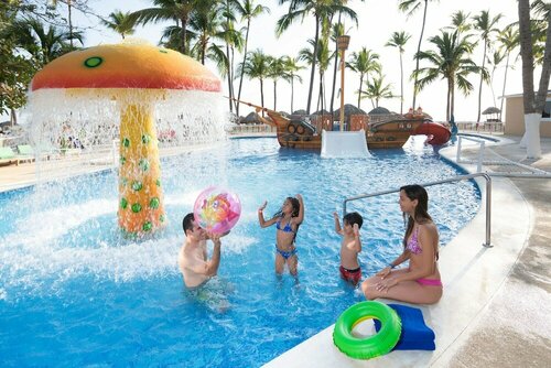 Bavaro Princess Resort SPA And Casino, Prenota Hotel Hotel a Punta Cana con piscina, Piscina
