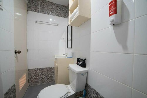 RedDoorz Plus @ Ruby Las Pinas Weekly Stay, Varaa Matkakoti Las Pinas Metro Manila