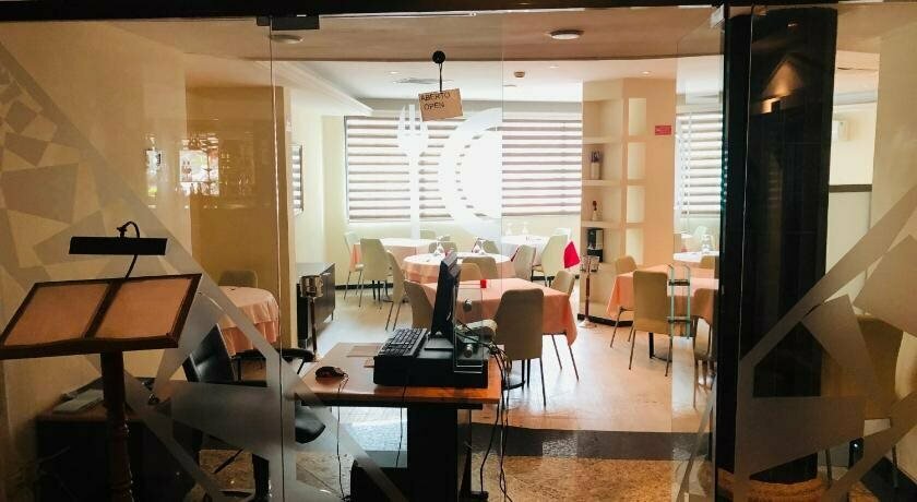 Golden Park Hotel