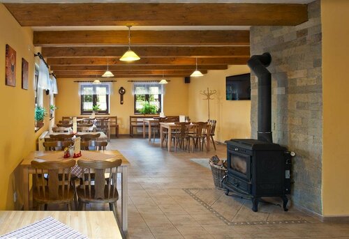 Penzion U Štoly, Prenota Hotel Úsilné Boemia meridionale