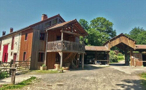 Camping La Chevauchée, Reserva ahora Camping Hoteles en Centro con aparcamiento, Aparcamiento