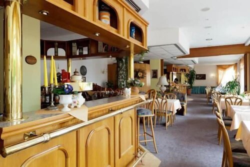 Sporthotel Swiderski Kg