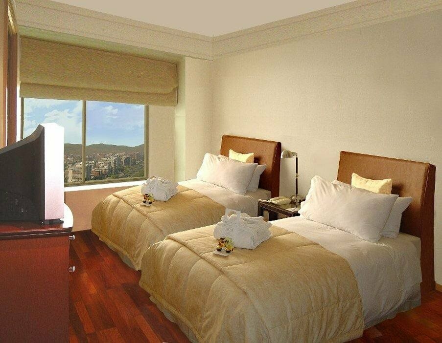 Boulevard Suites Hotel