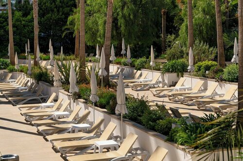 AQUA Hotel The Breeze & Spa, Забронировать Курортный отель Санта-Сусанна Коста-дель-Маресме