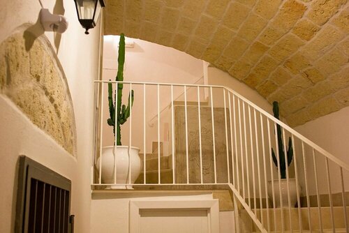 Muragie del Castello B&B, Забронировать Отель «постель и завтрак» Отели в центре Трани с завтраком, отели в центре Трани с завтраком