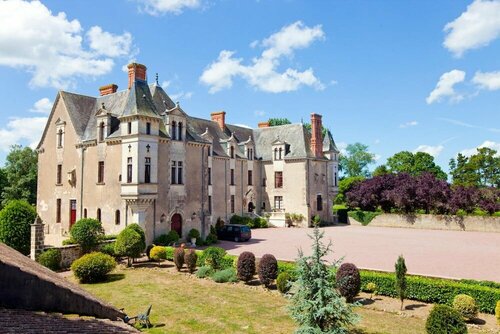 Logis Château de la Verie, Rezerwuj Hotel Hotele w Kraj Loary z basenem, Basen