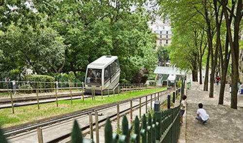 Jardins de Montmartre, Забронировать Отель Отели Парижа с завтраком, рядом с Музей Сальвадора Дали, Завтраки