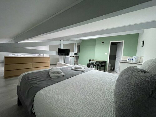 Hôtel Paris Madrid, Reserva ahora Hotel Hoteles en Lesperon con piscina, Piscina