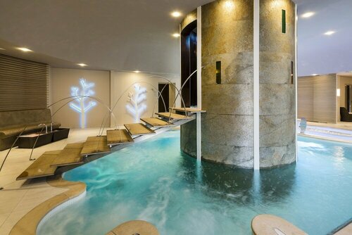 Château dAugerville Golf & Spa Resort 5, Reservar Hotel Hotéis SPA em Amilly, SPA
